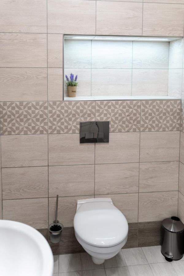 Guest Rooms Asenevtsi City Center Weliko Tarnowo Exterior foto